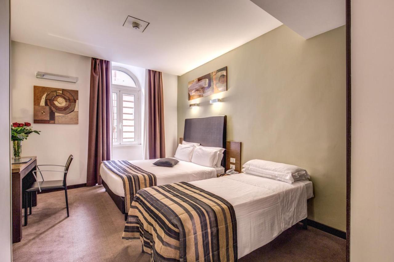 רומא Hotel Rinascimento - Gruppo Trevi Hotels מראה חיצוני תמונה