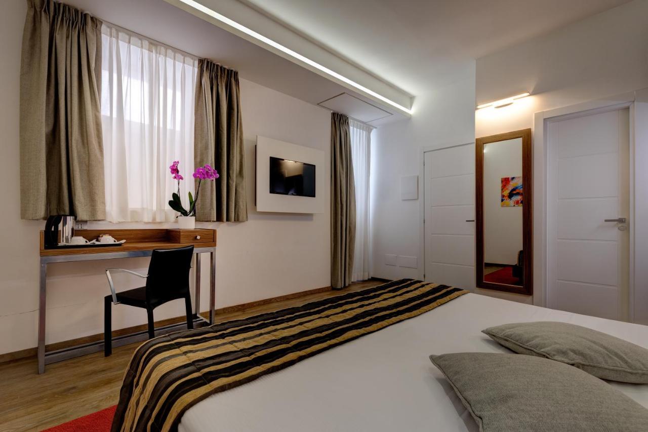 רומא Hotel Rinascimento - Gruppo Trevi Hotels מראה חיצוני תמונה