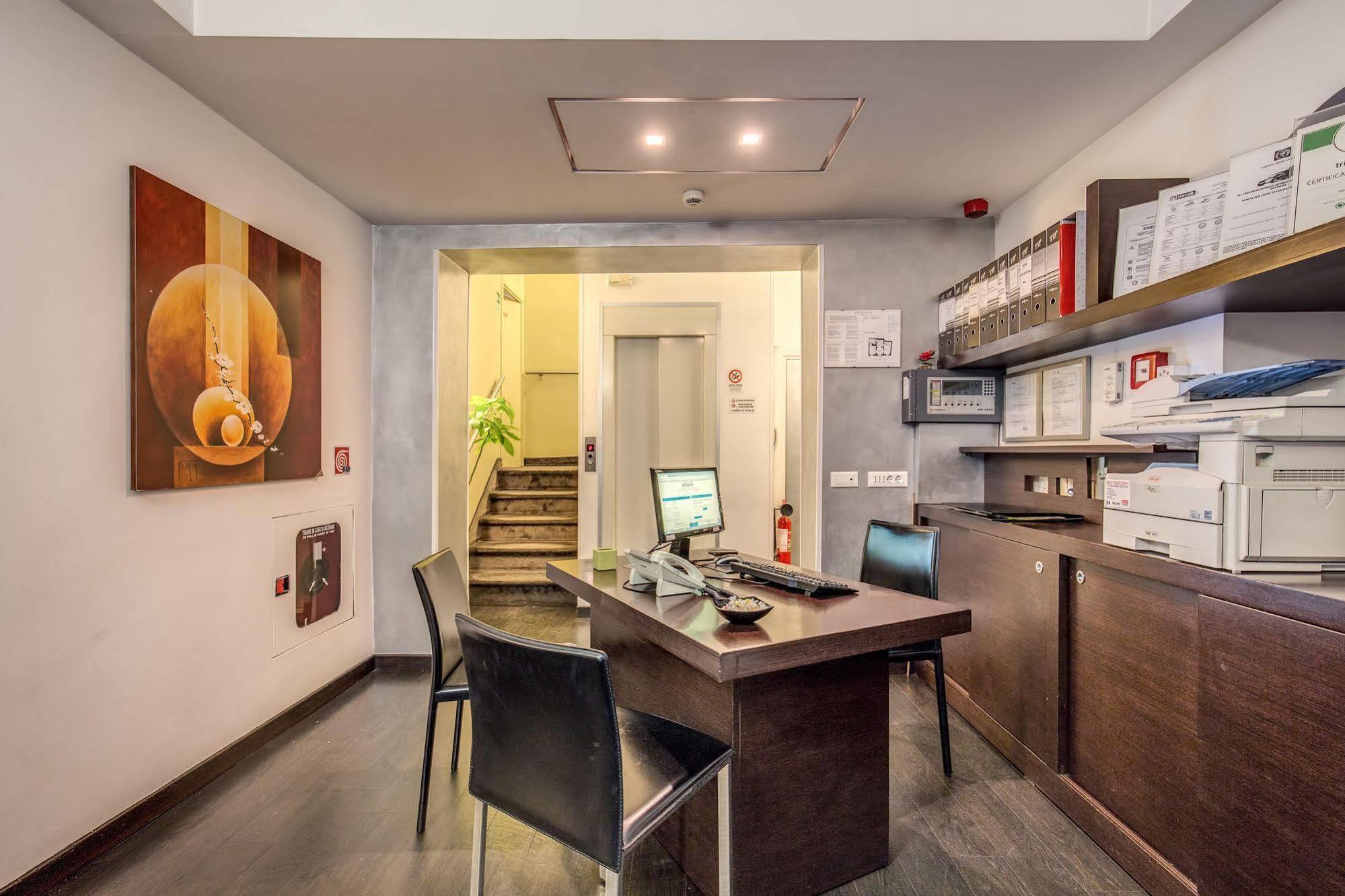 רומא Hotel Rinascimento - Gruppo Trevi Hotels מראה חיצוני תמונה