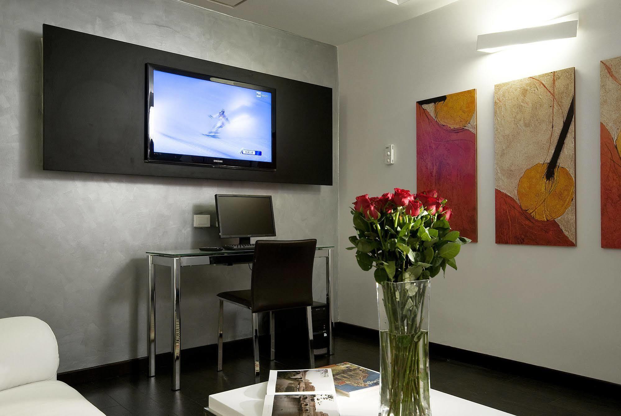 רומא Hotel Rinascimento - Gruppo Trevi Hotels מראה חיצוני תמונה
