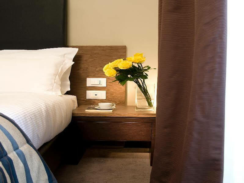 רומא Hotel Rinascimento - Gruppo Trevi Hotels מראה חיצוני תמונה