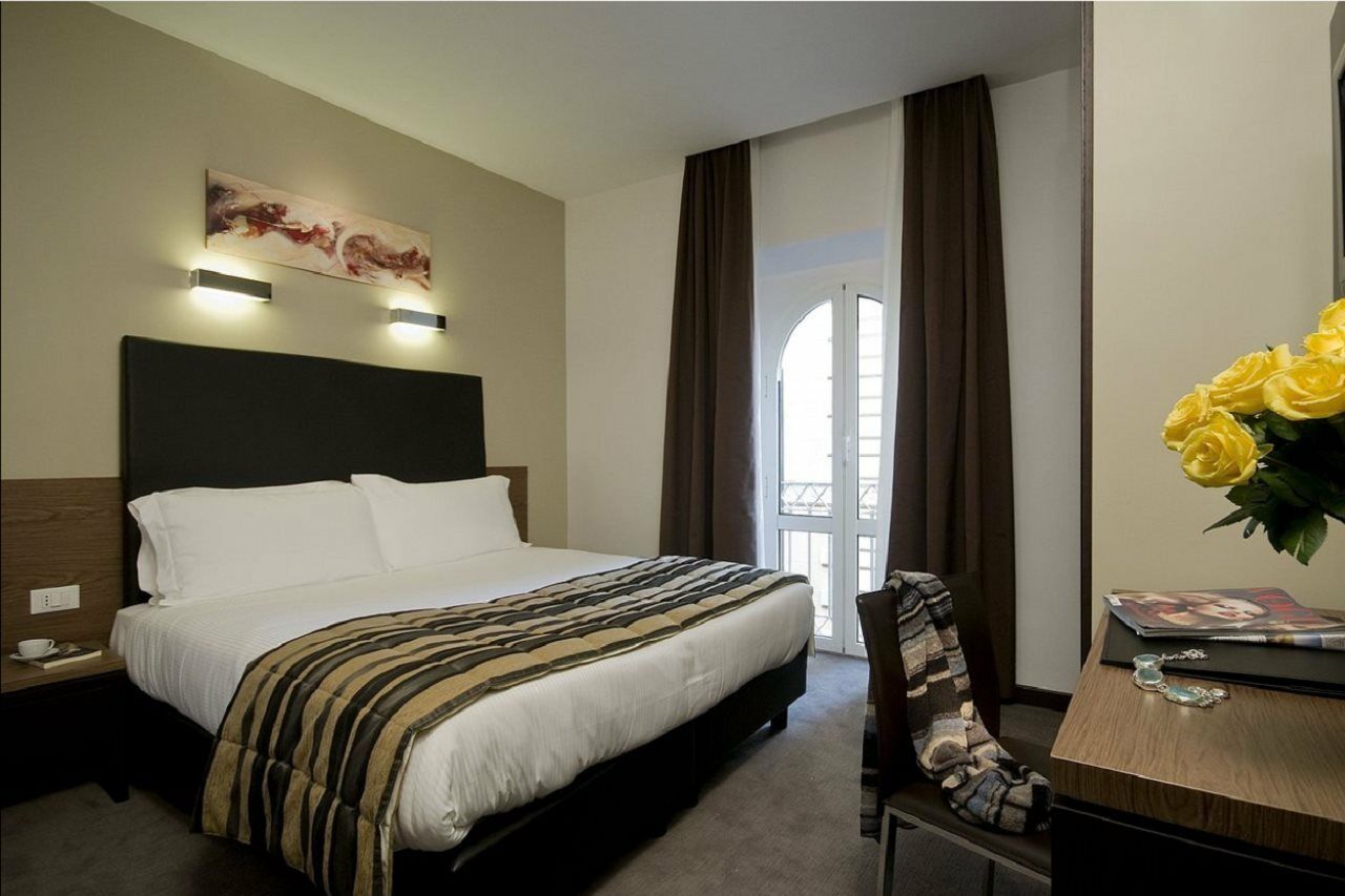 רומא Hotel Rinascimento - Gruppo Trevi Hotels מראה חיצוני תמונה